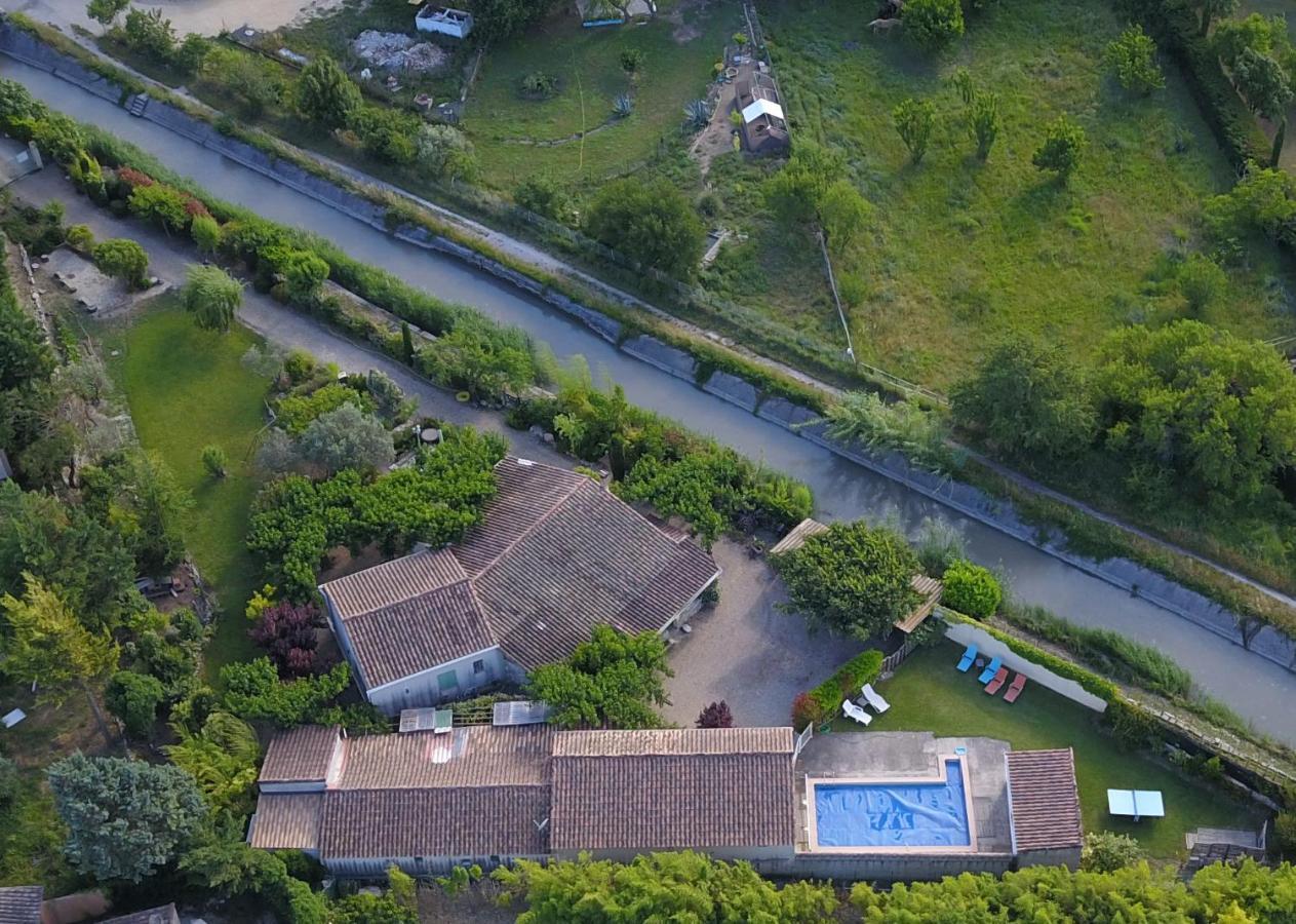 Chambres D'Hotes Chez Cecile A Lagnes ภายนอก รูปภาพ