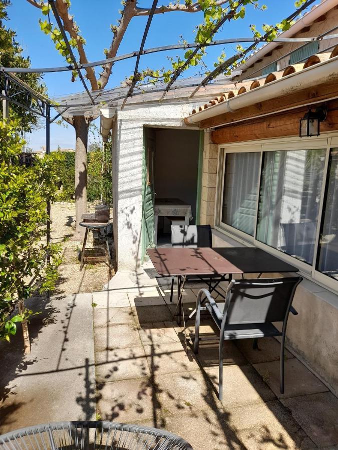 Chambres D'Hotes Chez Cecile A Lagnes ภายนอก รูปภาพ