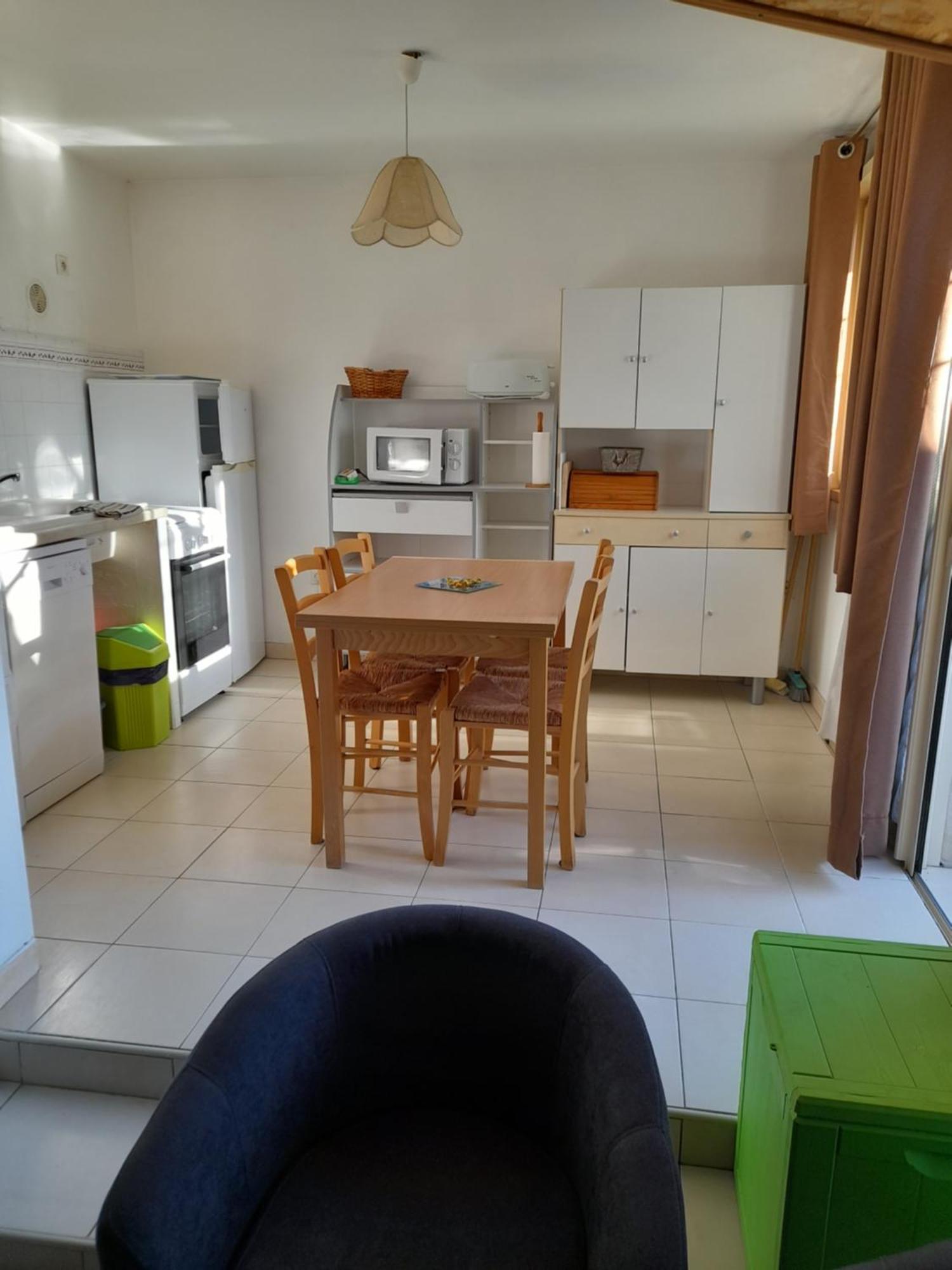 Chambres D'Hotes Chez Cecile A Lagnes ภายนอก รูปภาพ